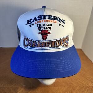 Vintage Chicago Bulls 1996 East Champs Logo Athletic Snapback Hat New Deadstock